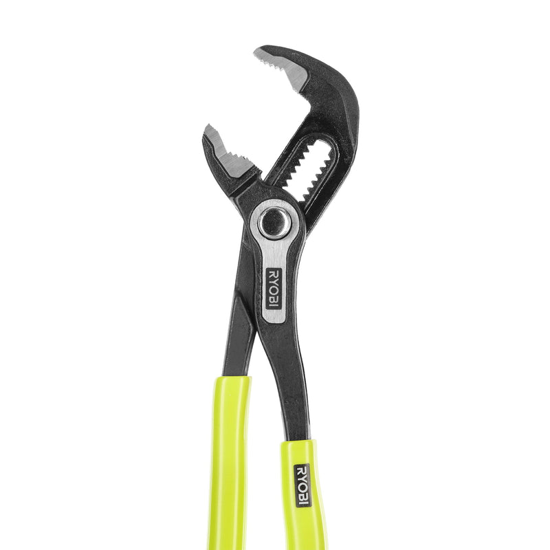 Slim Profile Design Allows Access in Tight Spaces
