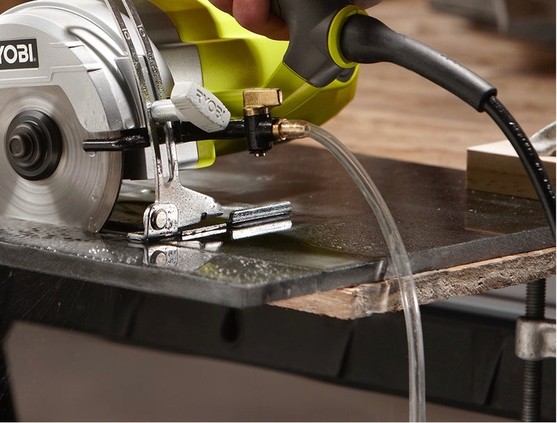 QEP Scie à Carreaux Portative de 7 po avec Système d'Eau | Home Depot QEP Scie à Carreaux Portative de 7 po avec Système d'Eau | Home Depot