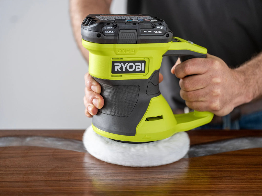 18V ONE+ "6" Two Speed Random Orbit Buffer Kit Image 8