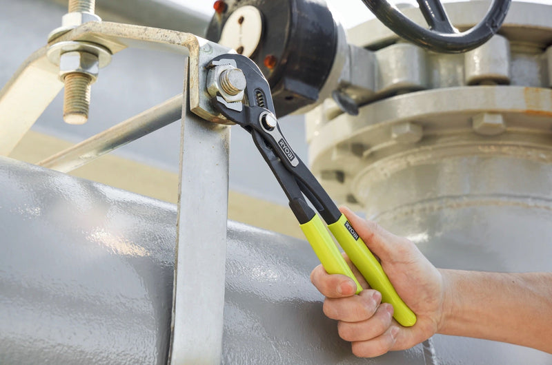 Increased Durability with CrV Steel Construction