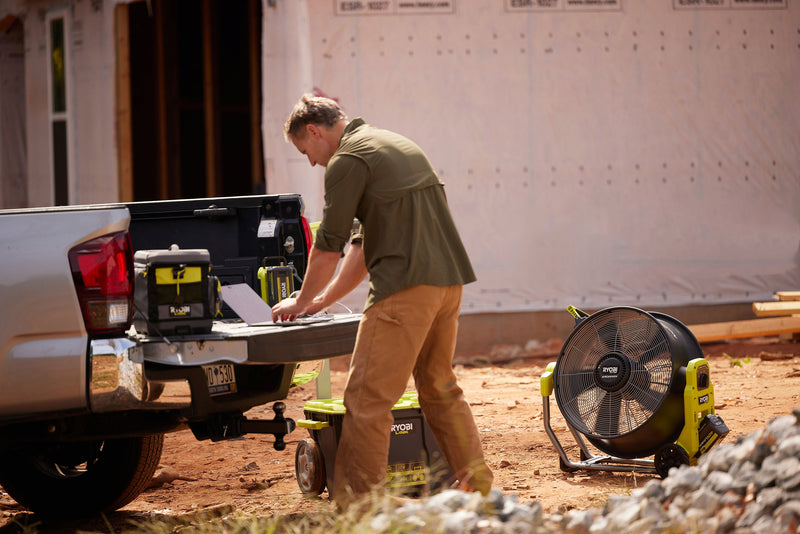 Up to 34 Hours of Runtime*