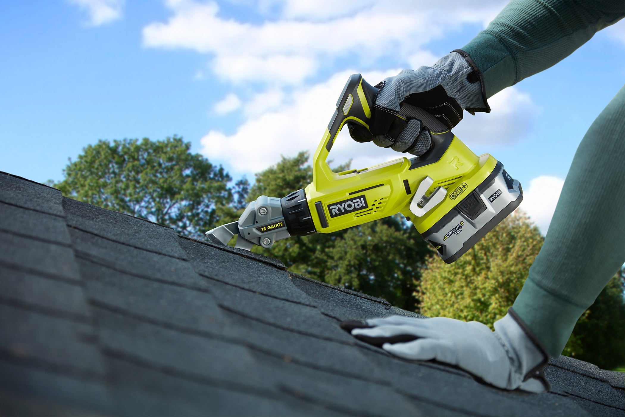 18V ONE+ 18-GAUGE OFFSET SHEAR – RYOBI Tools Canada