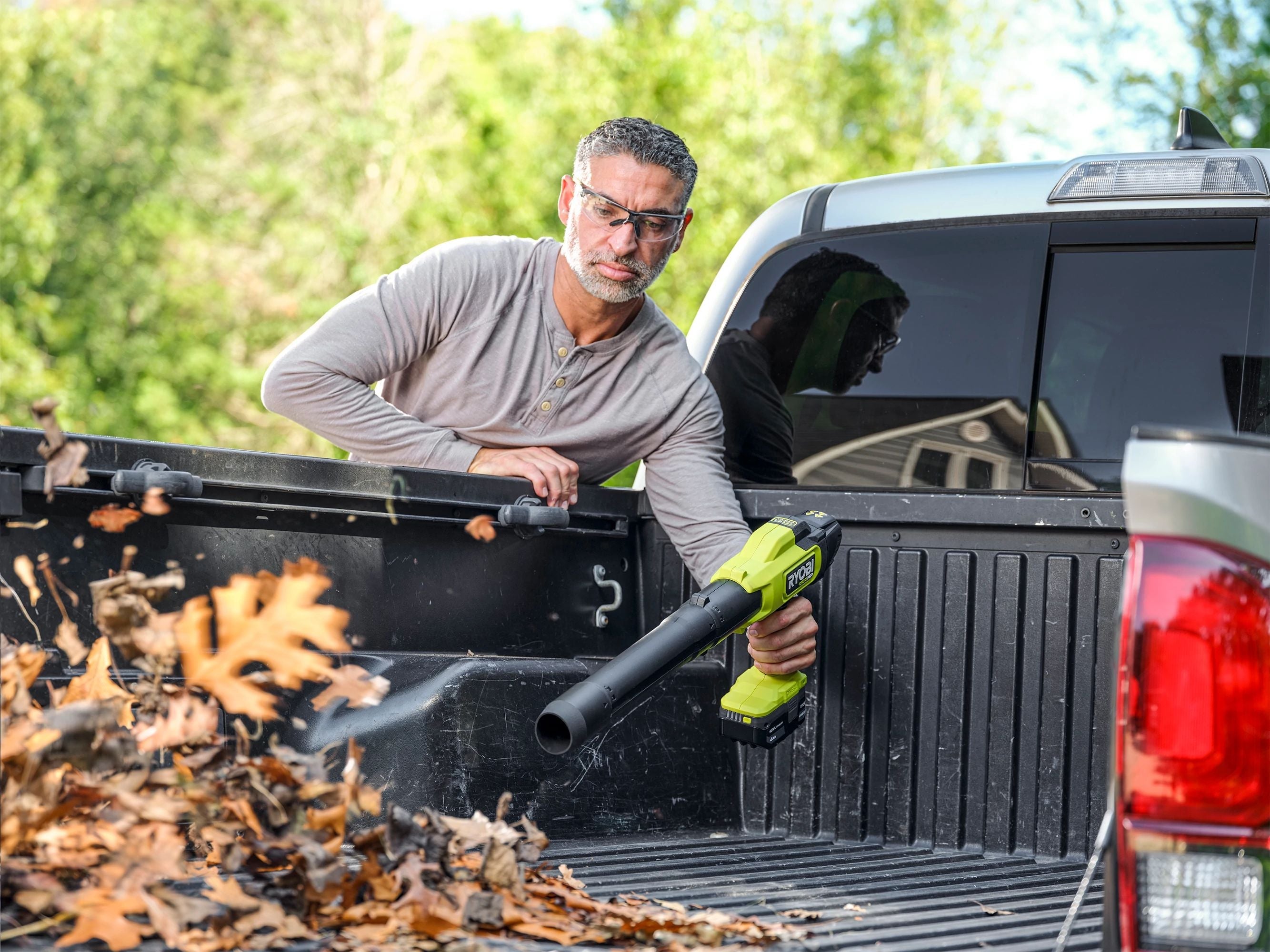 18V ONE+ HP COMPACT BRUSHLESS 220 CFM BLOWER – RYOBI Tools Canada