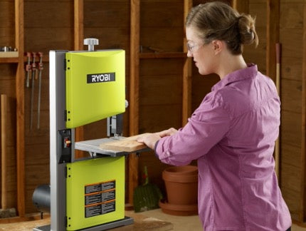 RYOBI　ハンドソー リョービ新製品！軽量でコンパクトな18V充電式バンドソーがおすすめ