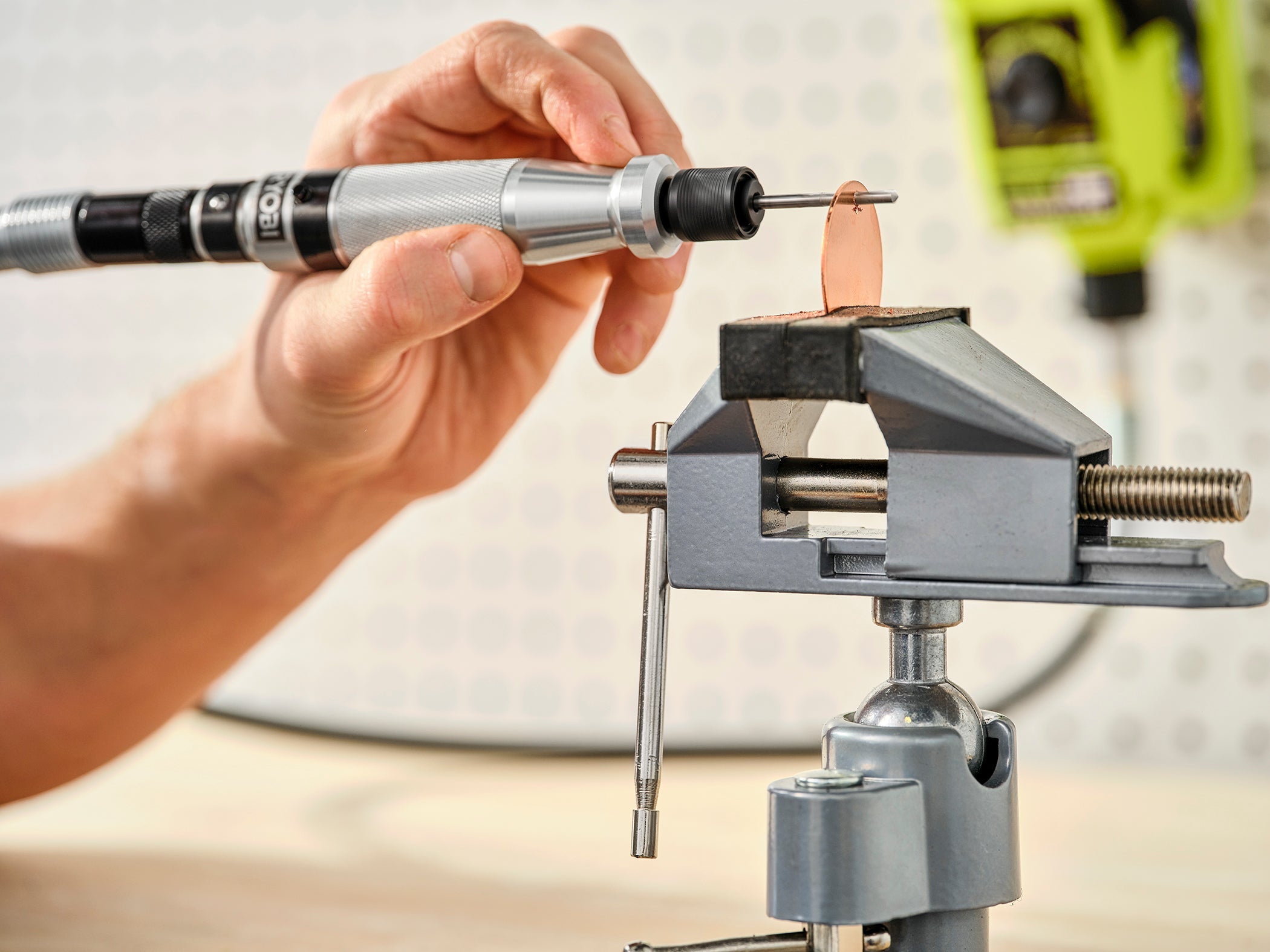 18V ONE+ HP Brushless Cordless Rotary Tool Kit Image 11