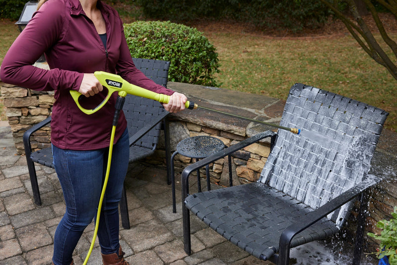 Easy detergent application with on-board soap tank & easily transport with 12" flat-free wheels