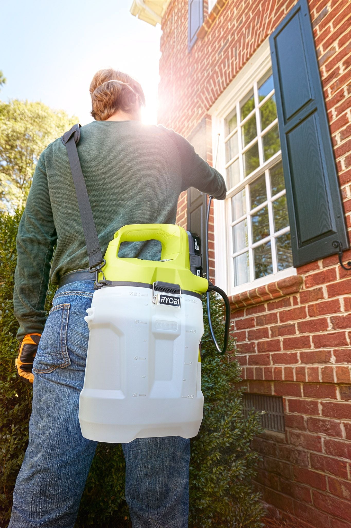 18V ONE+ 2 Gallon Chemical Sprayer Kit – RYOBI Tools Canada