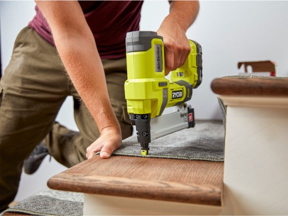 Tool-Free Depth of Drive Adjustment