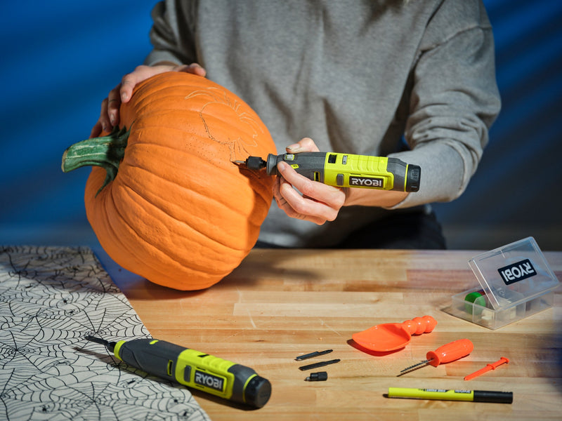 Industry's First Cordless Power Carver