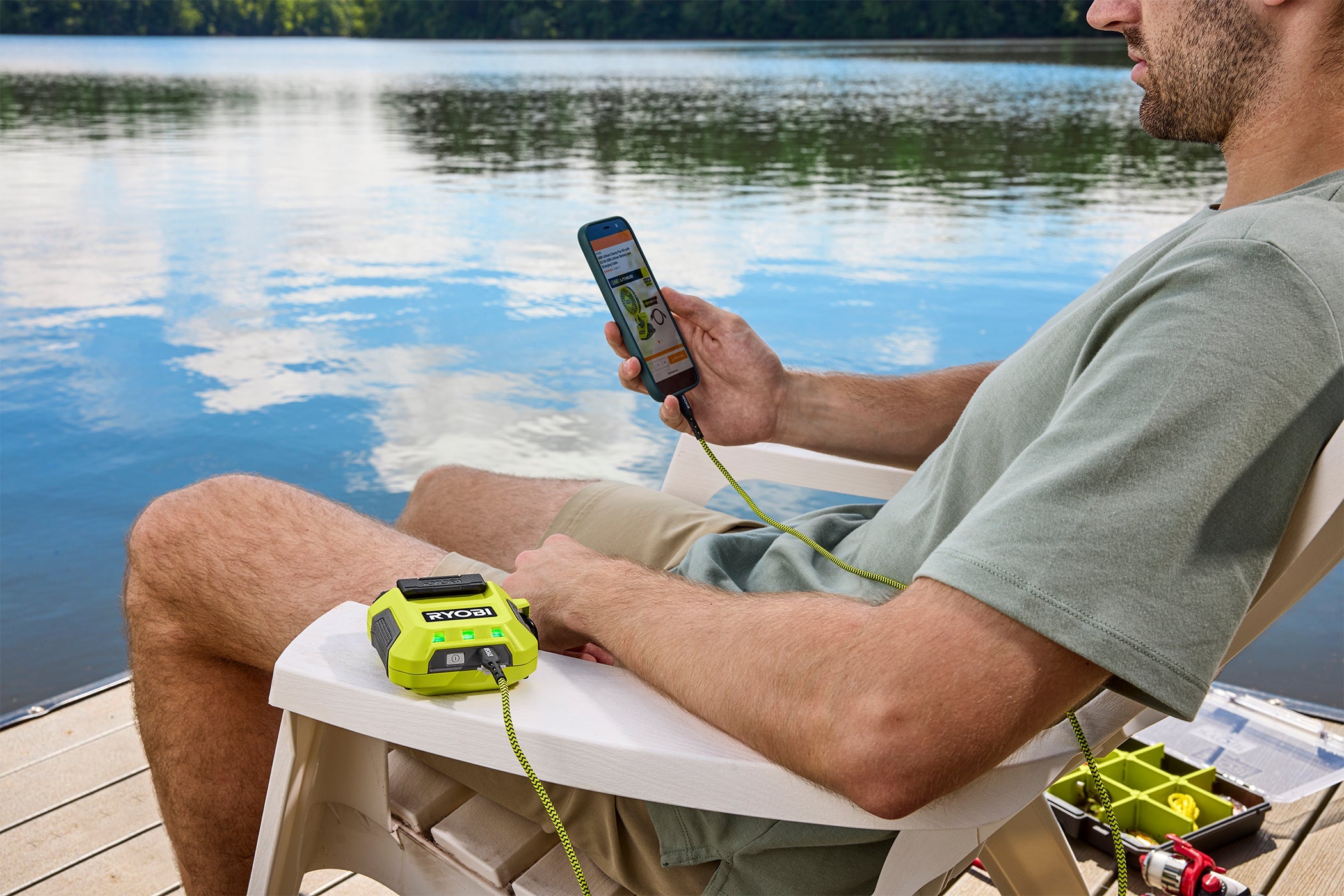 USB Lithium 3-Port Charger & Power Source – RYOBI Tools Canada