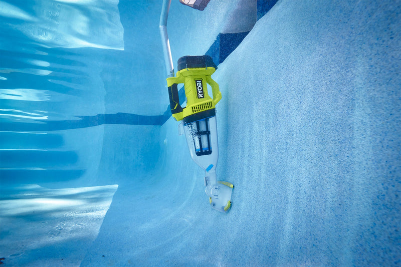 Powerful Cordless Pool Cleaning