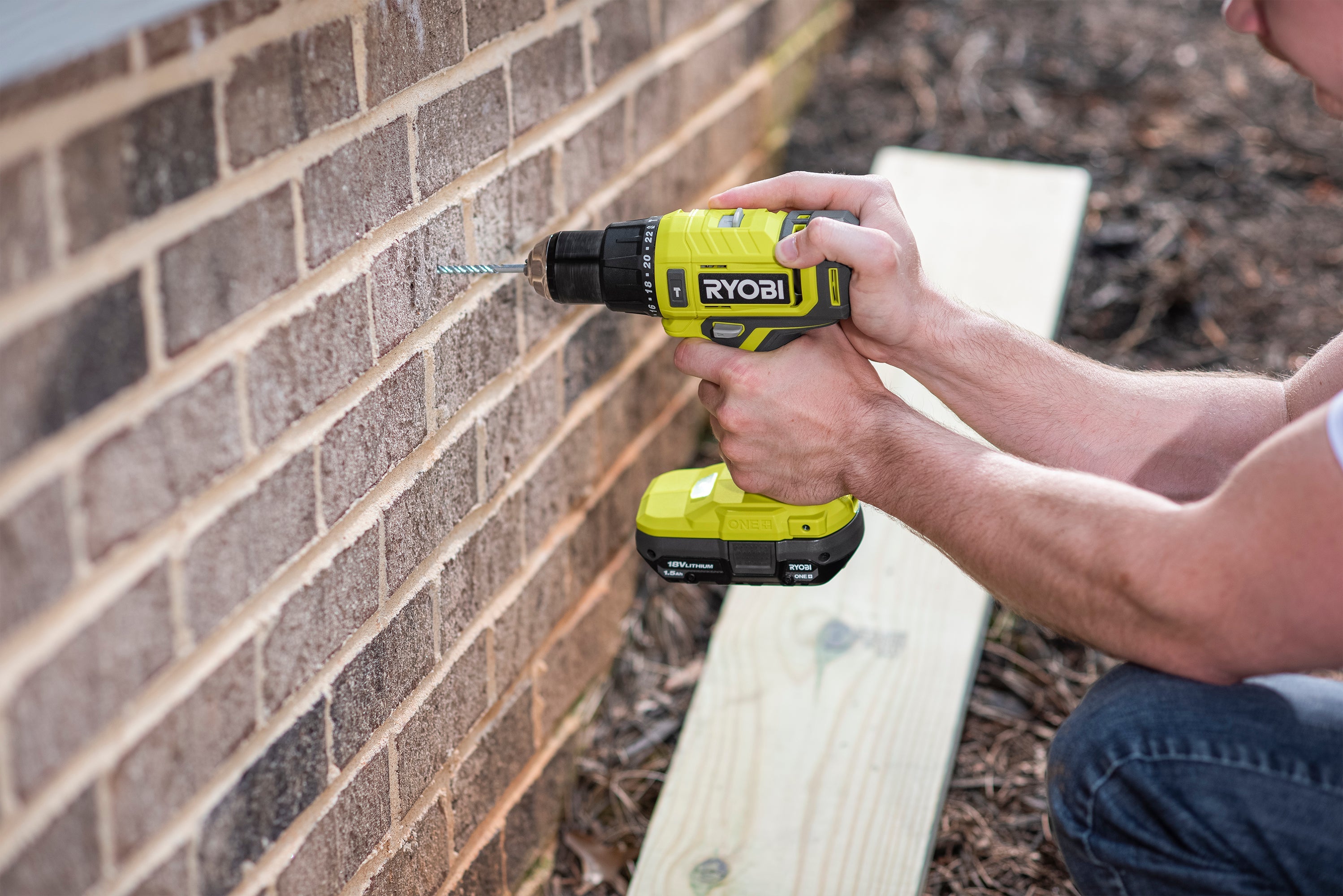 18V ONE+ 1/2" HAMMER DRILL  Image 6