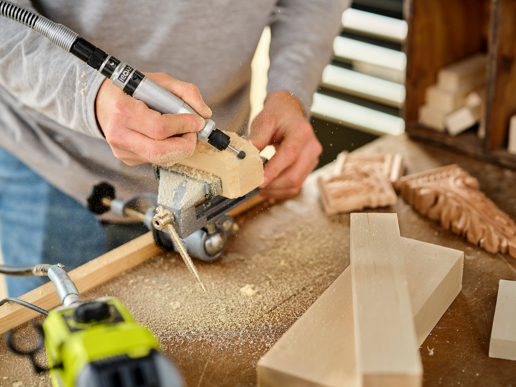 18V ONE+ HP Brushless Cordless Rotary Tool Image 11