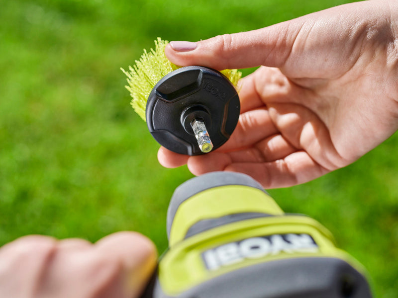 Compatible with all RYOBI cleaning Hex Shank accessories