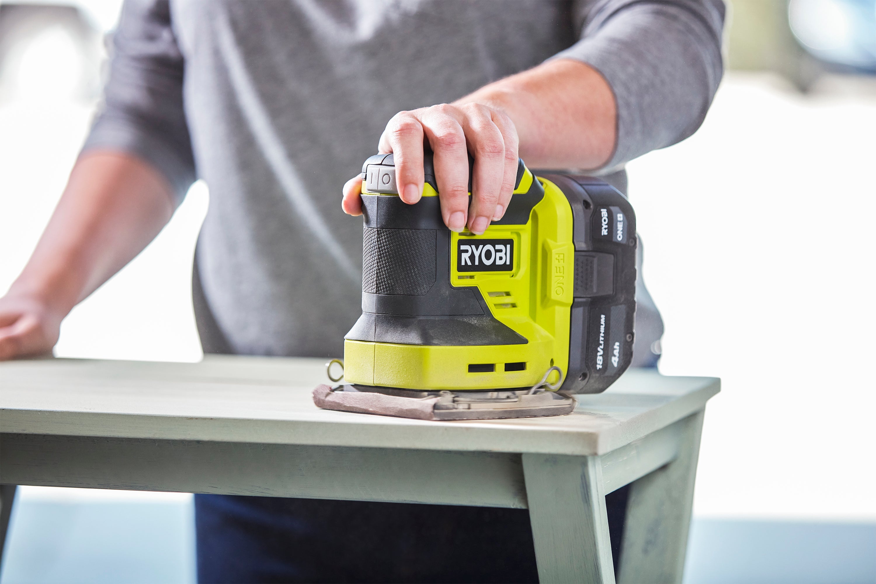 18V ONE+ 1/4 SHEET SANDER Image 6