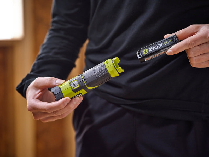 Powers the RYOBI USB Lithium System